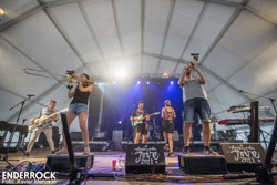 Els concerts de divendres a l'Acampada Jove 2018 a Montblanc <p>Sense Sal</p>